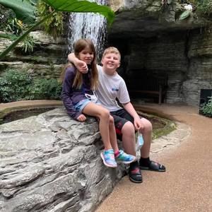 Meet your Posher, Becky